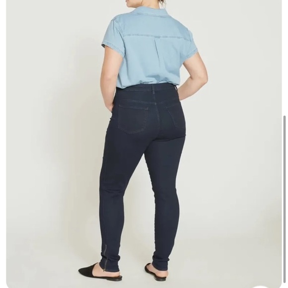 Universal Standard Sz 10 Women’s Zipper Hem Seine Skinny Jeans Dark Indigo - Picture 2 of 15